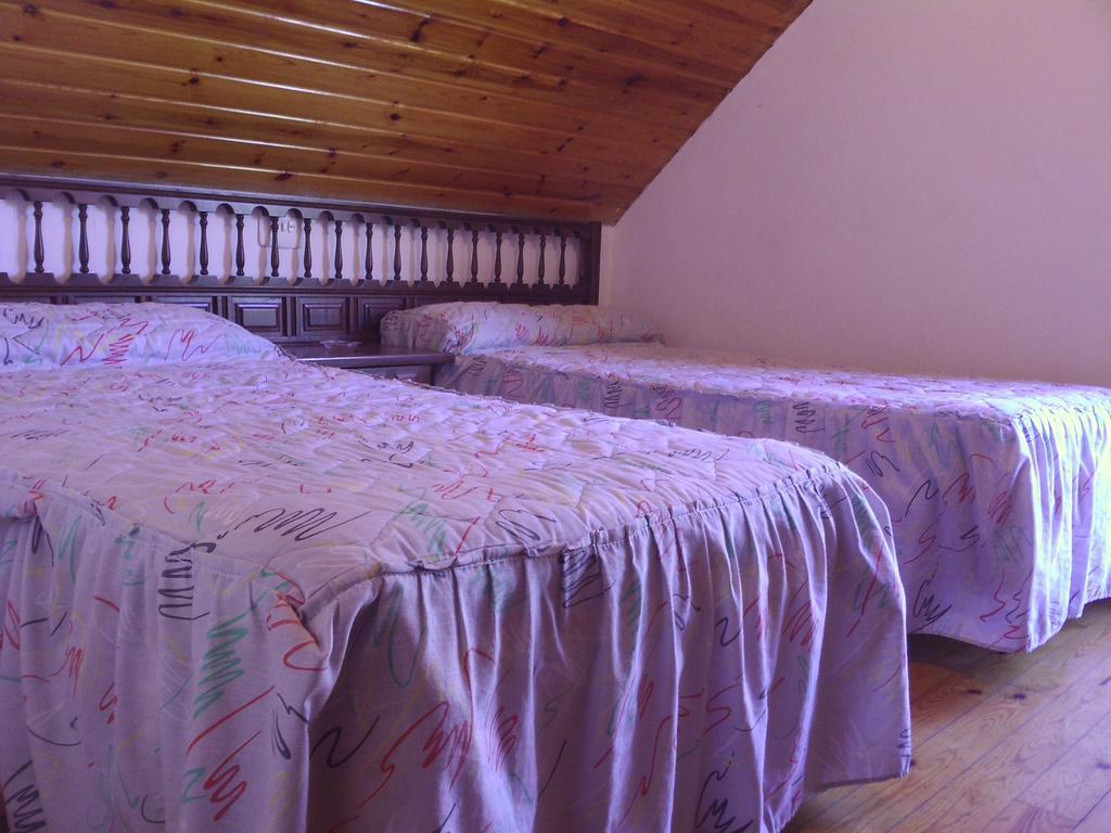 Saravillo Pension Pallaruelo חדר תמונה